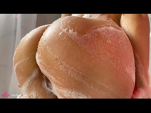 ❤️ Une brune masturbe sa chatte avec un vibrateur jusqu'à un orgasme intense sous la douche. ️ Porno vk at fr.porno-flix.ru ️❤