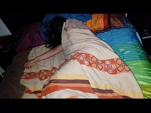 ❤️ Beau-fils réprimandant sa jeune belle-mère pendant qu'elle dort. ️ Porno vk at fr.porno-flix.ru ️❤